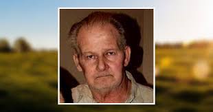 Mike Dominick's Instagram, Twitter & Facebook