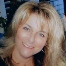 Christine Marrs's Instagram, Twitter & Facebook