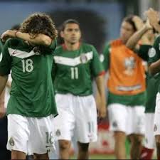 Watch extended highlights of the dramatic round of 16 contest between argentina and mexico at the 2006 fifa world cup germany™.subscribe for the latest origi. Mexico Vs Argentina La Derrota Mas Dolorosa Del Tri Ante La Albiceleste Soy Futbol
