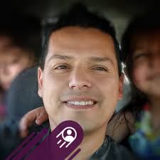 Rodolfo Roth sufre la pérdida de su esposa Días de profundos pesares y  dolor ha debido resistir el conocido locutor y conductor del recordado  programa de música de los 80,s Magnetoscopio Musical,