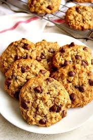 Oatmeal Chocolate Chip Cookies Recipe Crunchy Creamy Sweet Chocolate Chip Oatmeal Oatmeal Chocolate Chip Cookies Oatmeal Chocolate Chip Cookie Recipe