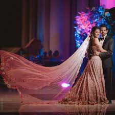 Chahal in an interview said that he loves playing pubg with ms dhoni. In Photos Yuzvendra Chahal Dhanashree Verma Honeymoon Photos Newly Married Couple In Dubai Pics