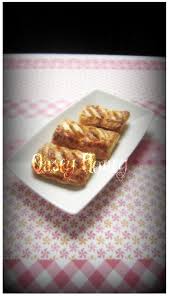 Resepi ini adalah kepunyaan puan aida bani. Sardine Puff Qasey Honey