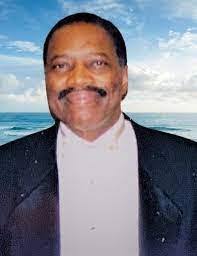 Eddie Runnels's Instagram, Twitter & Facebook