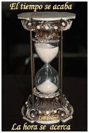 Pin By Rosanna Barreto On Mensajes Biblicos Sand Clock Hourglasses Hourglass Sand Timer