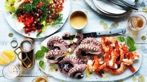 Three out of the four schools of thought in sunni islam consider shellfish to be halal. Consuming Of Seafood Halal Or Haram In Islam Entertainment Bracket