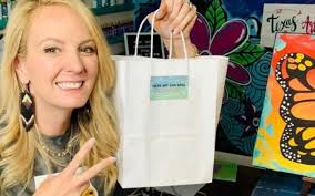 Art Kit: Must-Have Supplies for Teaching Paint Parties