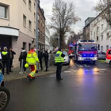 Flugzeugabsturz bezeichnet je nach sprachgebrauch verschiedene arten von flugunfällen. Zwei Verletzte Bei Brand Auf Alleestrasse Radio 90 1