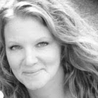 Dena Payne's Instagram, Twitter & Facebook