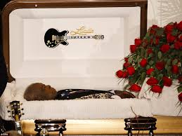 B B King S Family And Friends Come Together To Say Goodbye At Funeral Casket Bb King Funeral