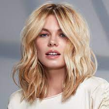 Resultat De Recherche D Images Pour Coiffure Hiver 2018 Long Hair Styles Hair Styles Medium Hair Styles