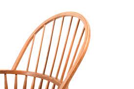 With farmhouse charm exemplified by a delicate keyhole back and deluxe turned legs, the sunset trading keyhole dining chair is the perfect way to infuse traditional style into your dining room. Mid Century Danish Windsor Chair By Frits Henningsen Room Of Art