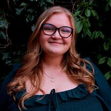 What are some recommendations for getting involved in the Chesterton  community and finding activities for young kids?