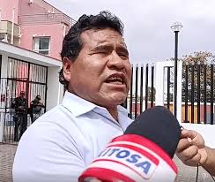 5 ex-funcionarios de Jamocho y Cuevas provocaron un perjuicio económico de  más de un millón GATO ENCERRADO EN LA CONSTRUCCIÓN DE LA SEDE DEL GOBIERNO  REGIONAL DE MOQUEGUA Periódico El Rotativo: 13-02-2025.-