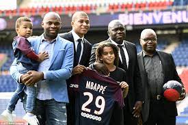 Looking at the stats, we discover that during 2016/17 mbappé was able to successfully dribble 50 times in 38 apps, for an average of 2.2 successful dribbles. Kylich Mbape Karlo Letica Croatia Kylian Mbappe France Under 19 Encuentre La Informacion Mas Destacada Sobre Kylian Kylian Mbape Is On Facebook