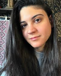 Rania Hanna's Instagram, Twitter & Facebook