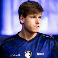 Roland "ultimate" Tomkowiak...