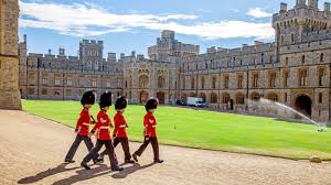 Windsor castle is a royal residence at windsor in the english county of berkshire. Windsor Castle Half Day Tour Packages