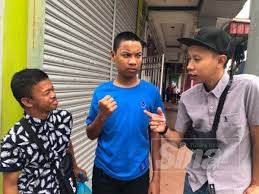 Asif dan yoe parey berbalas pantun majlis kahwin tasya & acap. Anak Kelate Sohor Dalam Youtube