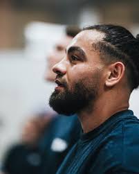 Nyt podcastafsnit ude nu 😮‍💨 I denne uge taler Kris, Daniel & Benjamin  om, hvordan du bliver stærkere: uanset om målet er at forbedre din total i  styrkeløft eller om du bare