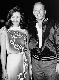 Raffaella carrà in von ryan's express (1965). Frank Sinatra Frank Sinatra And Raffaella Carra On The Set Of