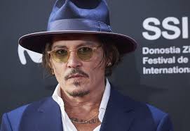 7,652,640 likes · 66,739 talking about this. Dzhonni Depp Narushil Molchanie V Socsetyah Novyj Post Aktera