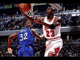 1996 chicago bulls vs orlando magic (ecf game 1). 1995 1996 Chicago Bulls Vs Orlando Magic The Shaq S Shorts Fall Down Game Youtube