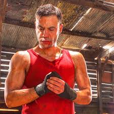 مسلسل لمعي القط تدور أحداث القصة في إطار إجتماعي كوميدي، ويتعرض من خلاله لأكثر من قضية، من تأليف حازم الحديدي ، إخراج عمرو عرفة، إنتاج تامر مرسي، وبطولة محمد عادل إمام، تارا عماد ، إنجي أبو زيد، إدوارد ، سليمان عيد، ويزو، أوس أوس، وغيرهم، وتشارك الممثلة لقاء الخميسي. ØªÙØ§ØµÙŠÙ„ Ø§Ù„Ø­Ù„Ù‚Ø© Ø§Ù„Ø­Ø§Ø¯ÙŠØ© Ø¹Ø´Ø± Ù…Ù† Ù…Ø³Ù„Ø³Ù„ Ù„Ù…Ø¹ÙŠ Ø§Ù„Ù‚Ø· Ù„Ù…Ø­Ù…Ø¯ Ø¥Ù…Ø§Ù… Ø§Ù„Ø±Ø§Ù‚ÙŠØ©