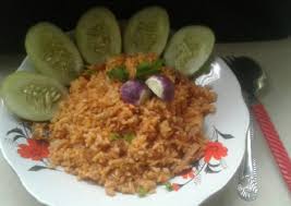 Nasi goreng kampung legendaris untuk keluarga tercinta dirumah, nasi goreng ini sudah turun temurun diwariskan keluarga saya, ini mudah dan enak pastinya ya bunda, cocok dimakan untuk sarapan ataupun makan malam. Cara Gampang Buat 130 Nasi Goreng Sederhana Enak Banget Resep Nasi Goreng Terpopuler