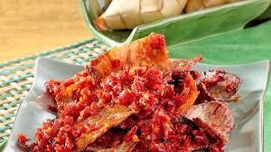 Tambahkan bawang putih, bawang merah, tomat, gula pasirmerica, dan garam. Yuk Intip Cara Rahasia Bikin Bumbu Balado Ala Restoran Padang Merah Merona Pedas Menggoda Bangka Pos