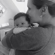 Bude tomu sedm let, co se poznali, mají spolu dva syny tadeáše a matouše. Nechci Byt Tlusta Nevesta Rika Ctyricatnice Monika Absolonova Idnes Cz