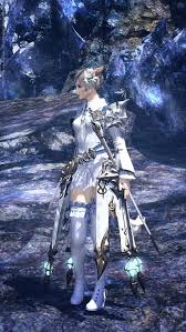 エクスパンスレイピアが使いたくて 色と雰囲気を合わせたコーディネートにしてみました シニヨンとの相性が抜群です ファイナルファンタジーxiv ファンタジーキャラクター キャラクターデザイン