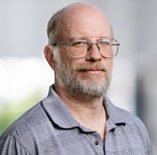 Linearis : a research committee with pharma experts and venture angels