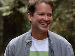 Eric Ralls's Instagram, Twitter & Facebook