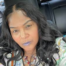 With heavy hearts, we mourn the loss of Mrs. Pauline Heath-Davis. Celebrate  her life, share your memories, and order flowers online at  www.phinazeesonfh.com.