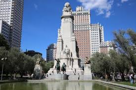 Las mejores opciones para acercarse a leones, jirafas o tigres sin salir de españa. Cervantes Monument In The Plaza De Espana Madrid Spain Including Download Scientific Diagram