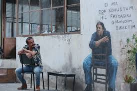 With yilmaz erdogan, kivanç tatlitug, ezgi mola, bensu soral. Organize Isler Sazan Sarmali Bg Film