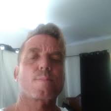 Good morning, Hughies. Happy Monday!!! 💘💘💘