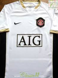Beli jersey manchester united online berkualitas dengan harga murah terbaru 2020 di tokopedia! Pin On Classic Man Utd Football Shirts