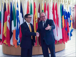 Liberal international president hans van baalen visits nicaragua. Eu Passes Resolution Supporting Rainsy Phnom Penh Post
