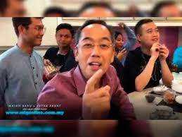 Mat sabu juga turut memberi contoh insiden tampar yang membabitkan penerbit, david teo dan pelakon sulaiman yassin atau lebih dikenali mat over ketika sesi dialog transformasi nasional 2050 (tn50) melibatkan penggiat seni minggu lalu, tidak seharusnya dijadikan isu perkauman. Pantun Lengkap David Teo Kisah Dunia
