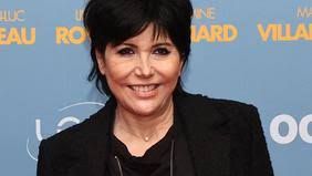 Ariane Quatrefages : Biographie et actualités