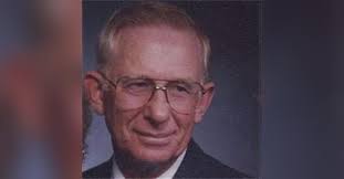 Val J. Mannens Obituary