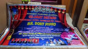 3 juta pencari kerja menerima info lowongan jora setiap hari! Berawal Dari Spanduk King Of The King Mulai Menjajah Nganjuk Berita Medan Hari Ini