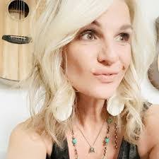 Tammy Denham's Instagram, Twitter & Facebook