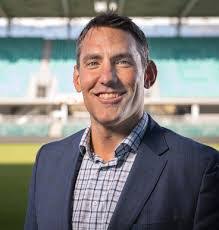 Elyssa Ellis's Instagram, Twitter & Facebook