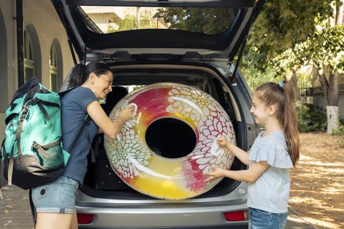 Traveling with Family? Here's How to Keep Your Stuff at Home Safe -  Buggybuddys guide to Perth