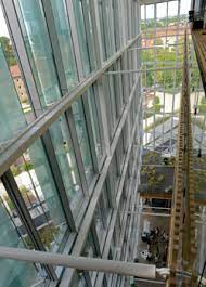 The kristallen municipal office in lund, sweden, is an extremely energy efficient building. Kristallen Klar Kulturportal Lund