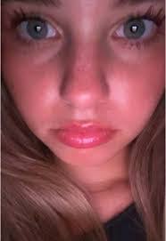 Rachel Addison's Instagram, Twitter & Facebook