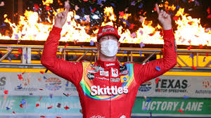 Nascar texas race updateat texas was postponed by tenacious mist after completing 52 laps. Kyle Busch Wins Rain Delayed Nascar Playoff Race In Texas